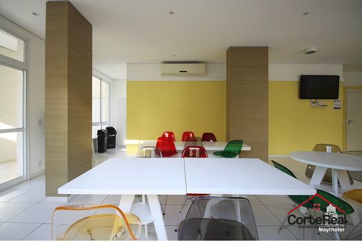 Foto 24 do(a) Apartamento de 3 quartos à venda em Jardim Lindóia, Porto Alegre