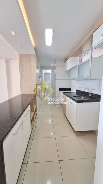 Foto 6 do(a) Apartamento de 3 quartos à venda em Guararapes, Fortaleza