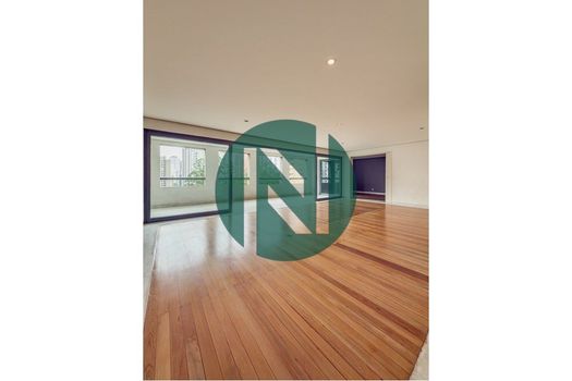 Foto 5 do(a) Apartamento de 4 quartos à venda em Jardim Londrina, São Paulo