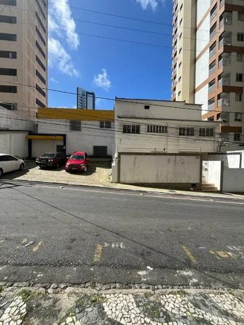 Foto 2 do(a) Casa de 5 quartos à venda em Graça, Salvador