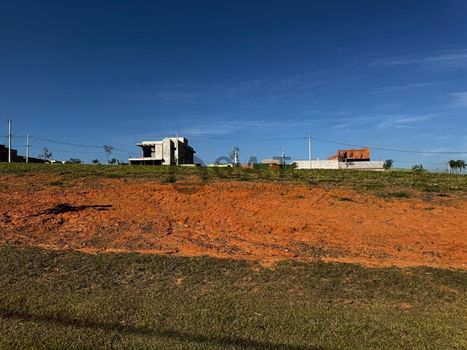 Foto 1 do(a) Apartamento false à venda em Alphaville Nova Esplanada, Votorantim