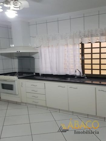 Foto 11 do(a) Casa de 4 quartos à venda em Jardim Paraíso, São Carlos