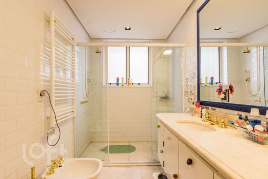 Foto 37 do(a) Apartamento de 3 quartos à venda em Moinhos de Vento, Porto Alegre