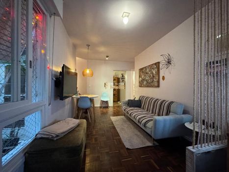 Foto 3 do(a) Apartamento de 1 quartos à venda em Petrópolis, Porto Alegre