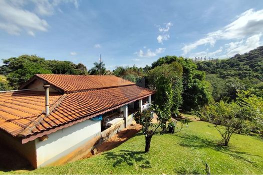 Foto 49 do(a) Fazenda / Sítio / Chácara de 6 quartos à venda em Ponte Nova, Itapira