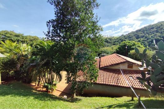 Foto 45 do(a) Fazenda / Sítio / Chácara de 6 quartos à venda em Ponte Nova, Itapira