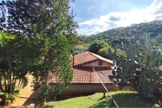 Foto 48 do(a) Fazenda / Sítio / Chácara de 6 quartos à venda em Ponte Nova, Itapira