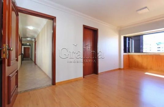 Foto 5 do(a) Cobertura de 3 quartos à venda em Santana, Porto Alegre