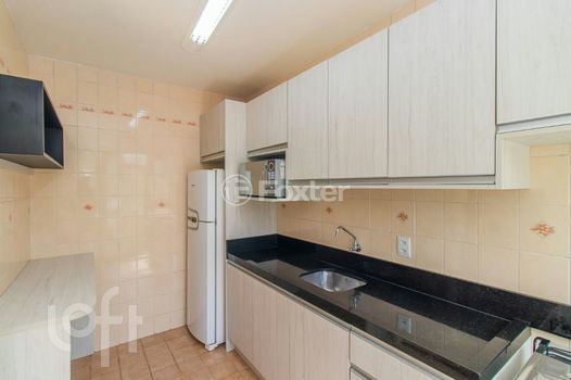 Foto 10 do(a) Apartamento de 1 quartos à venda em Santo Antônio, Porto Alegre