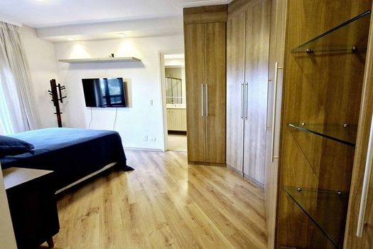 Foto 3 do(a) Apartamento de 3 quartos à venda em Jardim Fonte do Morumbi, São Paulo