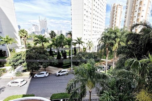 Foto 21 do(a) Apartamento de 3 quartos à venda em Jardim Fonte do Morumbi, São Paulo
