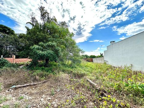 Foto 4 do(a) Terreno false à venda em Integração, Passo Fundo