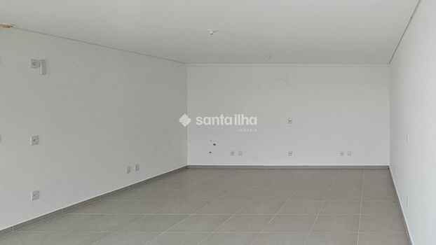 Foto 7 do(a) Loja false à venda em Ribeirão da Ilha, Florianópolis