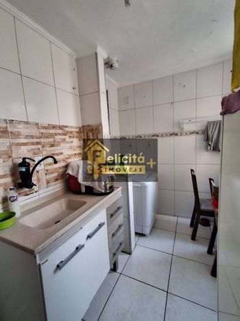 Foto 4 do(a) Apartamento de 2 quartos à venda em Conjunto Habitacional Presidente Castelo Branco, Carapicuíba