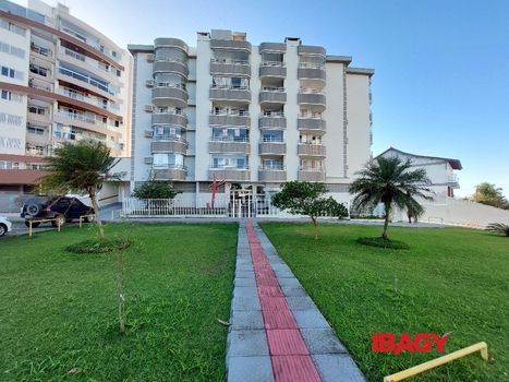 Foto 14 do(a) Apartamento de 3 quartos para alugar em Itaguaçu, Florianópolis