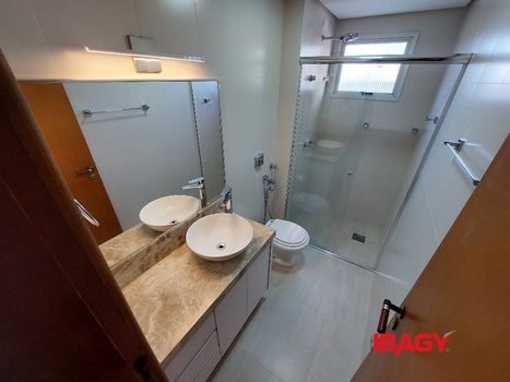 Foto 31 do(a) Apartamento de 3 quartos para alugar em Itaguaçu, Florianópolis