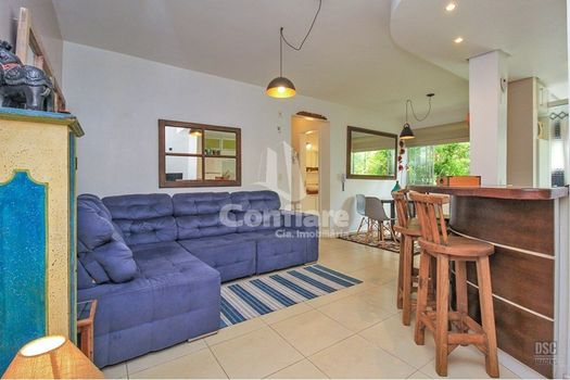 Foto 2 do(a) Apartamento de 2 quartos à venda em Guarujá, Porto Alegre