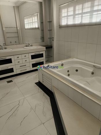 Foto 40 do(a) Casa de 7 quartos à venda em Setor Sul, Goiânia