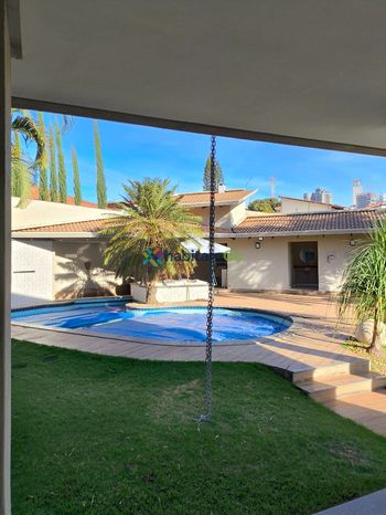 Foto 9 do(a) Casa de 7 quartos à venda em Setor Sul, Goiânia