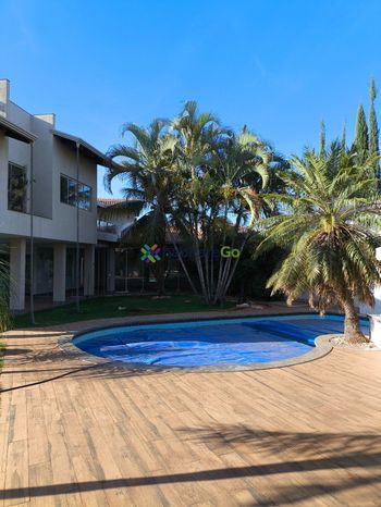 Foto 1 do(a) Casa de 7 quartos à venda em Setor Sul, Goiânia
