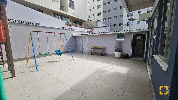 Foto 4 do(a) Apartamento de 3 quartos à venda em Centro, Florianópolis