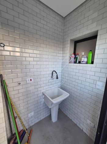 Foto 5 do(a) Casa em Condomínio de 3 quartos à venda em Villas do Jaguari, Santana de Parnaíba