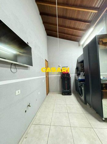 Foto 25 do(a) Cobertura de 2 quartos à venda em Parque Industriário, Santo André