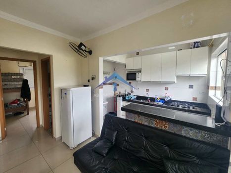 Foto 1 do(a) Casa em Condomínio de 1 quartos à venda em Maracanã, Praia Grande