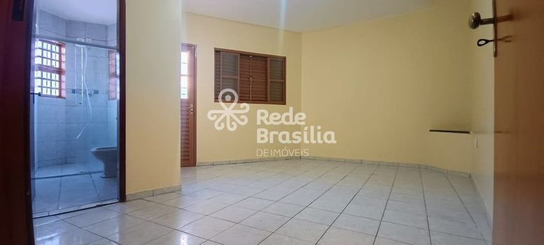 Foto 5 do(a) Apartamento de 2 quartos para alugar em Guará II, Brasília