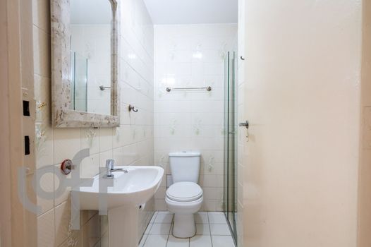 Foto 2 do(a) Apartamento de 3 quartos à venda em Vila Marari, São Paulo