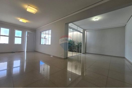 Foto 9 do(a) Casa de 3 quartos à venda em Jardim Helena, Americana