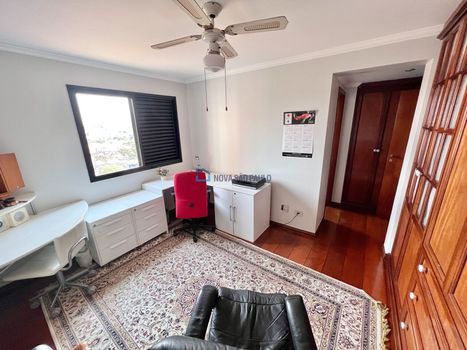 Foto 18 do(a) Apartamento de 4 quartos à venda em Mirandópolis, São Paulo