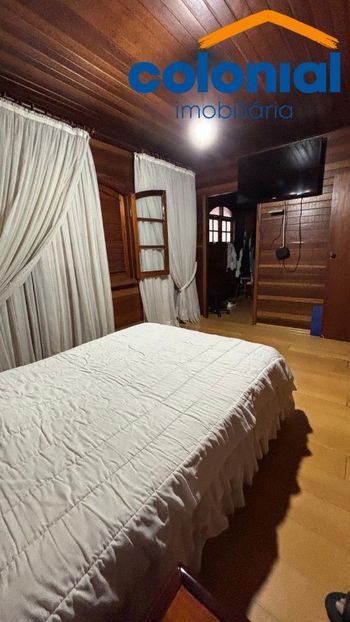 Foto 12 do(a) Casa de 3 quartos à venda em Parque São Luiz, Jundiaí