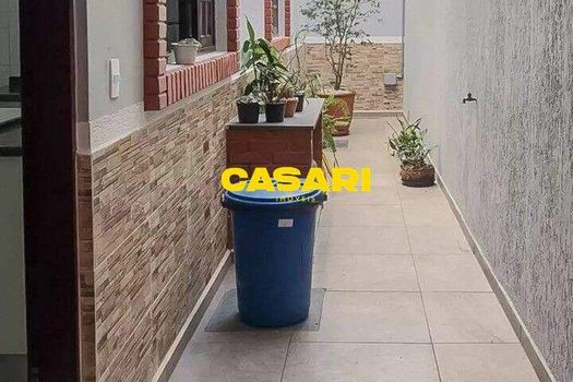 Foto 48 do(a) Casa de 3 quartos à venda em Jardim Las Vegas, Santo André