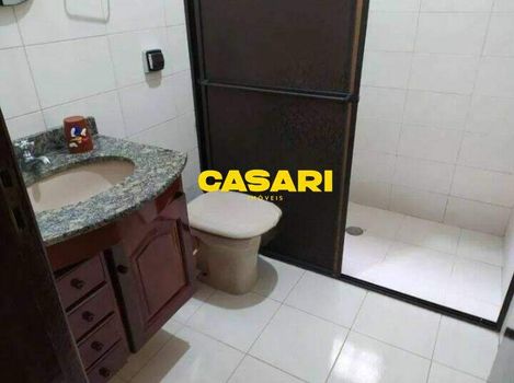 Foto 30 do(a) Casa de 3 quartos à venda em Jardim Las Vegas, Santo André