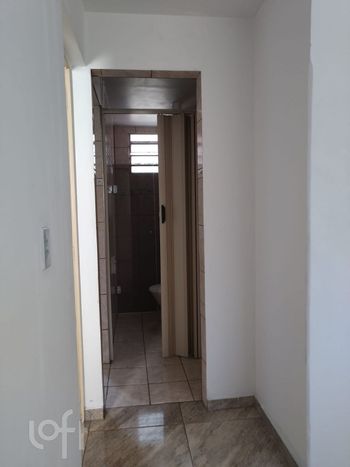 Foto 5 do(a) Apartamento de 2 quartos à venda em Conjunto Promorar Raposo Tavares, São Paulo