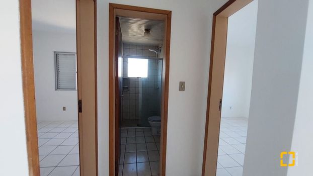 Foto 17 do(a) Apartamento de 2 quartos à venda em Capoeiras, Florianópolis