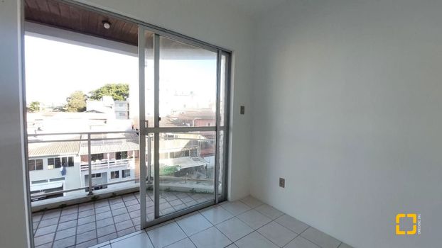 Foto 15 do(a) Apartamento de 2 quartos à venda em Capoeiras, Florianópolis