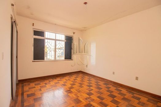 Foto 16 do(a) Casa de 4 quartos à venda em São Geraldo, Porto Alegre