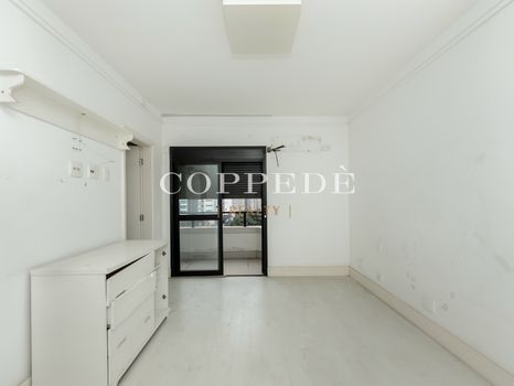 Foto 14 do(a) Apartamento de 4 quartos à venda em Campo Belo, São Paulo