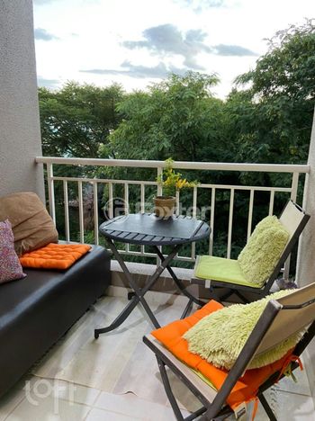 Foto 3 do(a) Apartamento de 3 quartos à venda em Teresópolis, Porto Alegre