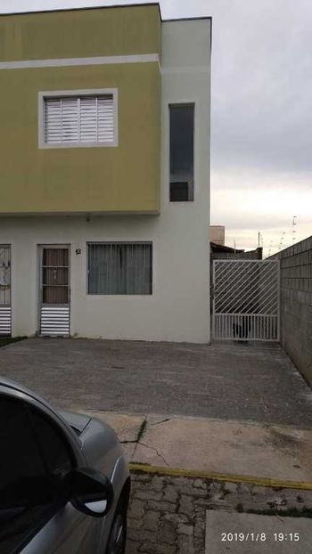 Foto 1 do(a) Casa de 2 quartos à venda em Lopes de Oliveira, Sorocaba