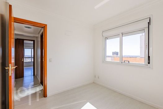 Foto 11 do(a) Apartamento de 3 quartos à venda em São João, Porto Alegre