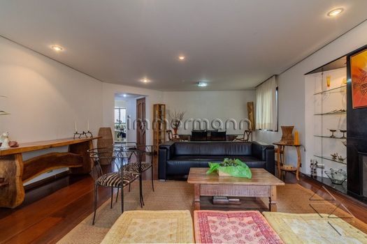 Foto 5 do(a) Apartamento de 4 quartos à venda em Cerqueira César, São Paulo