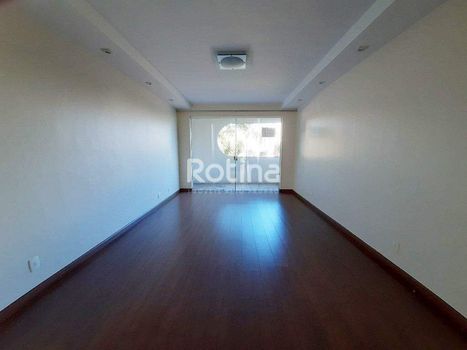 Foto 4 do(a) Apartamento de 3 quartos à venda em Fundinho, Uberlândia