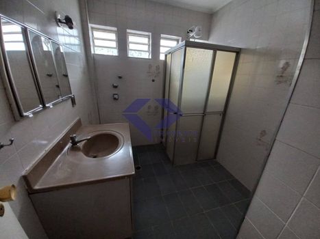 Foto 17 do(a) Casa de 3 quartos à venda em Parque Colonial, São Paulo
