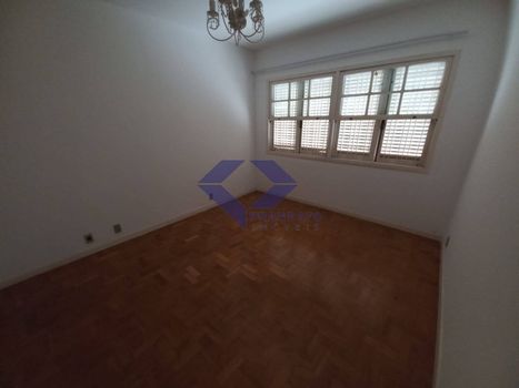 Foto 30 do(a) Casa de 3 quartos à venda em Parque Colonial, São Paulo
