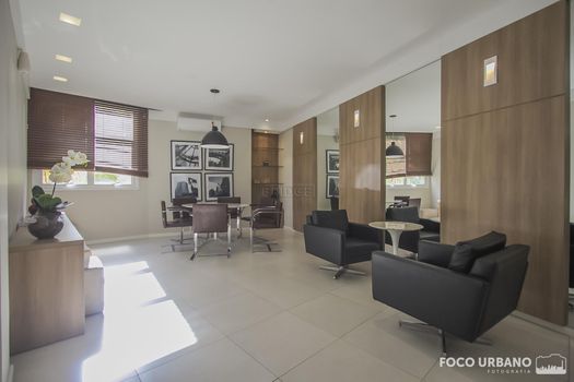 Foto 2 do(a) Apartamento de 4 quartos à venda em Azenha, Porto Alegre