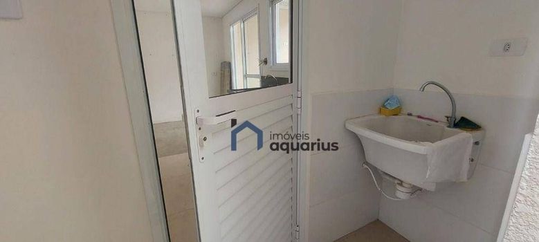 Foto 13 do(a) Casa em Condomínio de 3 quartos à venda em Piracangaguá II, Taubaté