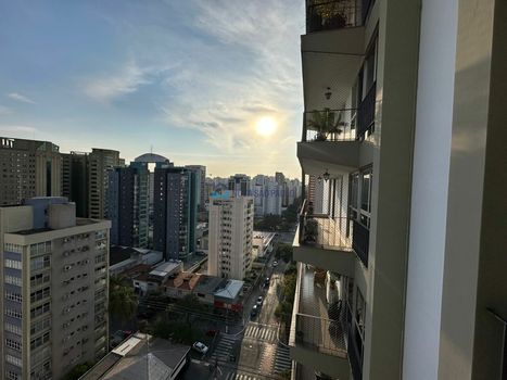 Foto 21 do(a) Apartamento de 4 quartos à venda em Indianópolis, São Paulo